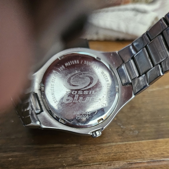 Fossil Watch - Picture 2 of 2